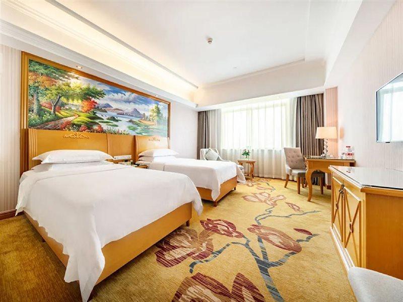 Vienna Hotel Banxuegang Road Shenzhen Eksteriør bilde