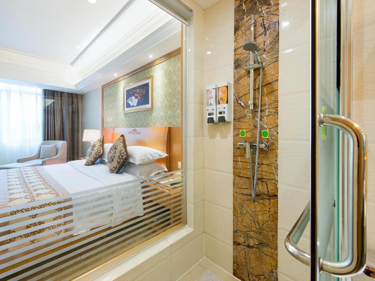 Vienna Hotel Banxuegang Road Shenzhen Eksteriør bilde