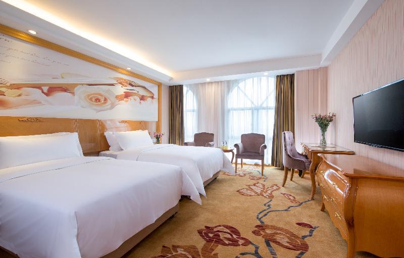 Vienna Hotel Banxuegang Road Shenzhen Eksteriør bilde