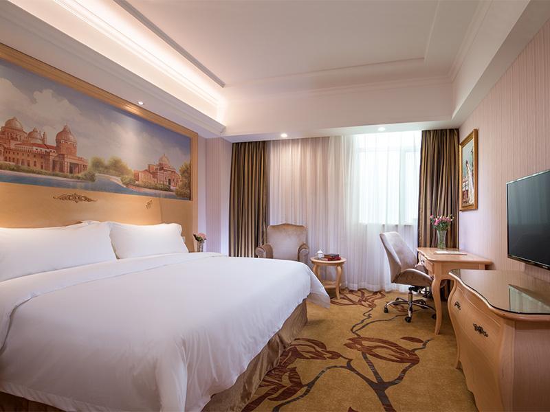 Vienna Hotel Banxuegang Road Shenzhen Eksteriør bilde